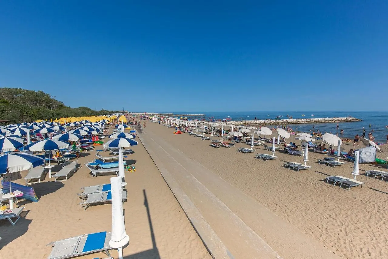 Appartamento Robinia/Pinetine Lido Altanea Caorle 0*,